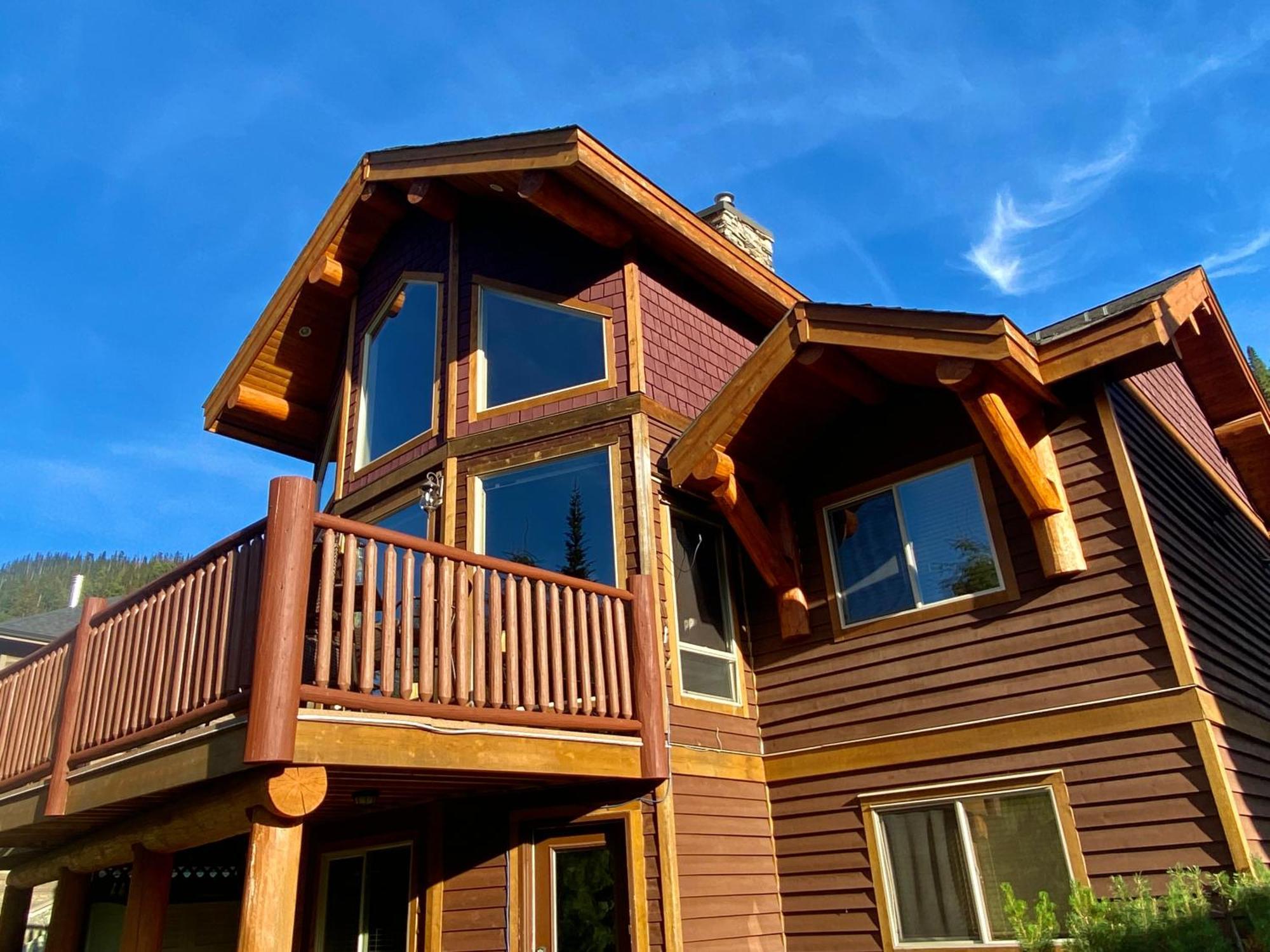 Morrisey Chalet At Sun Peaks Eksteriør bilde